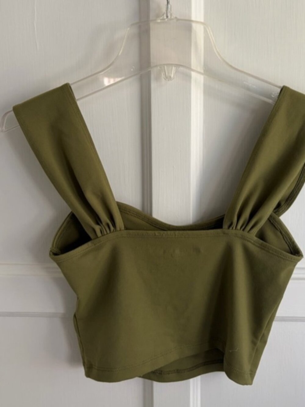 Green Crop Tank🛵 - Picture 2 of 2